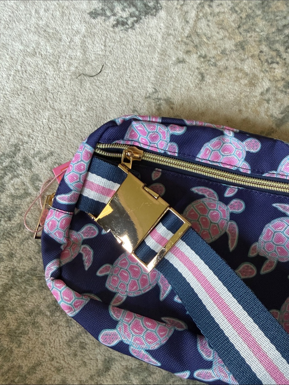 Simply Southern Navy Belt Bag with Pink Turtles and Gold Tone Hardware - Picture 6 of 7